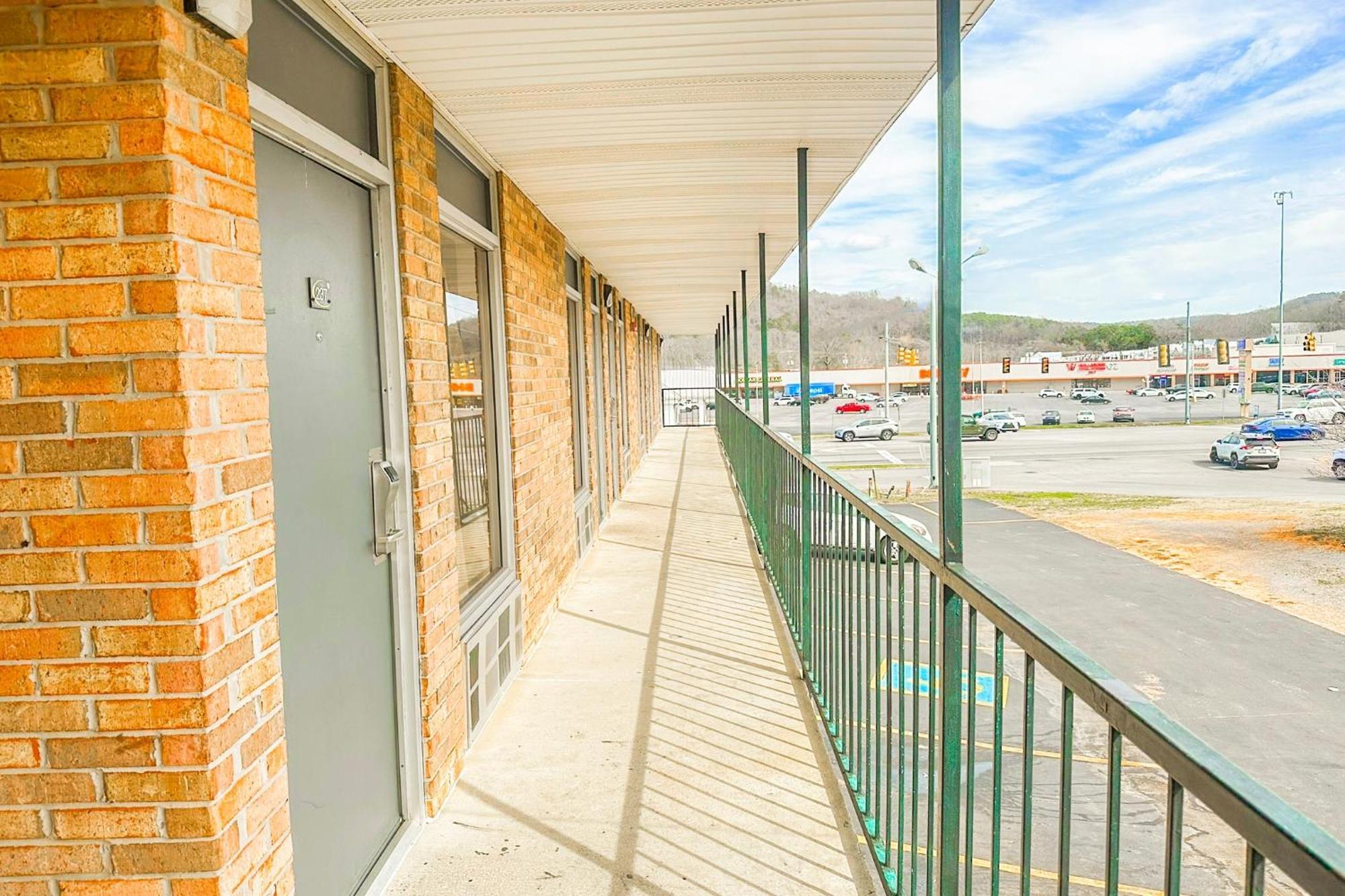 Regal Inn Guntersville By Oyo Hwy 431 Exterior photo