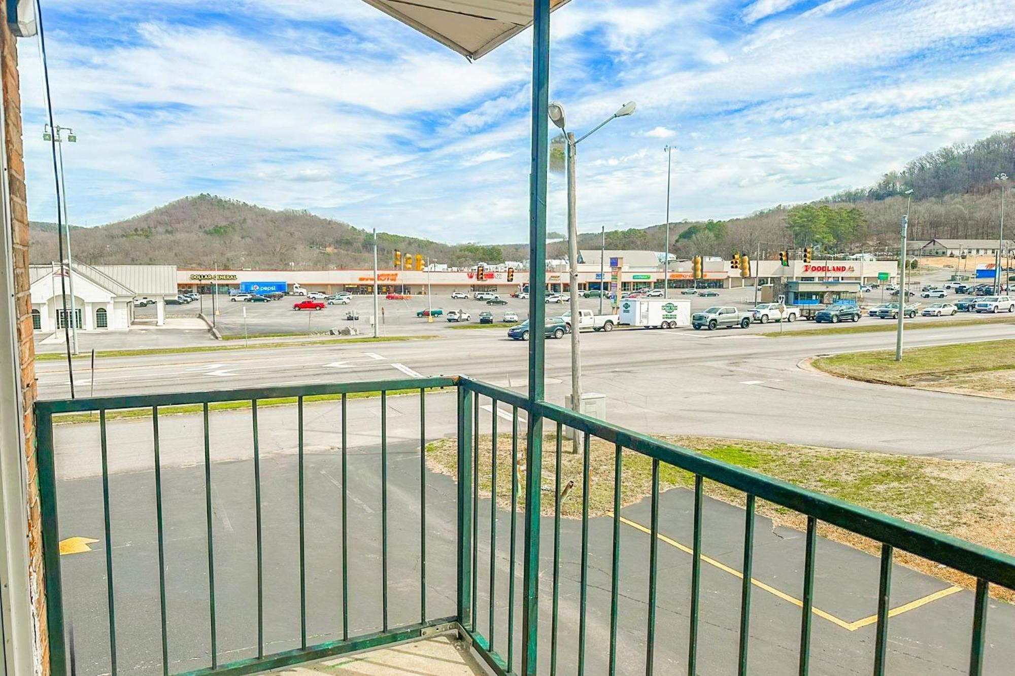 Regal Inn Guntersville By Oyo Hwy 431 Exterior photo