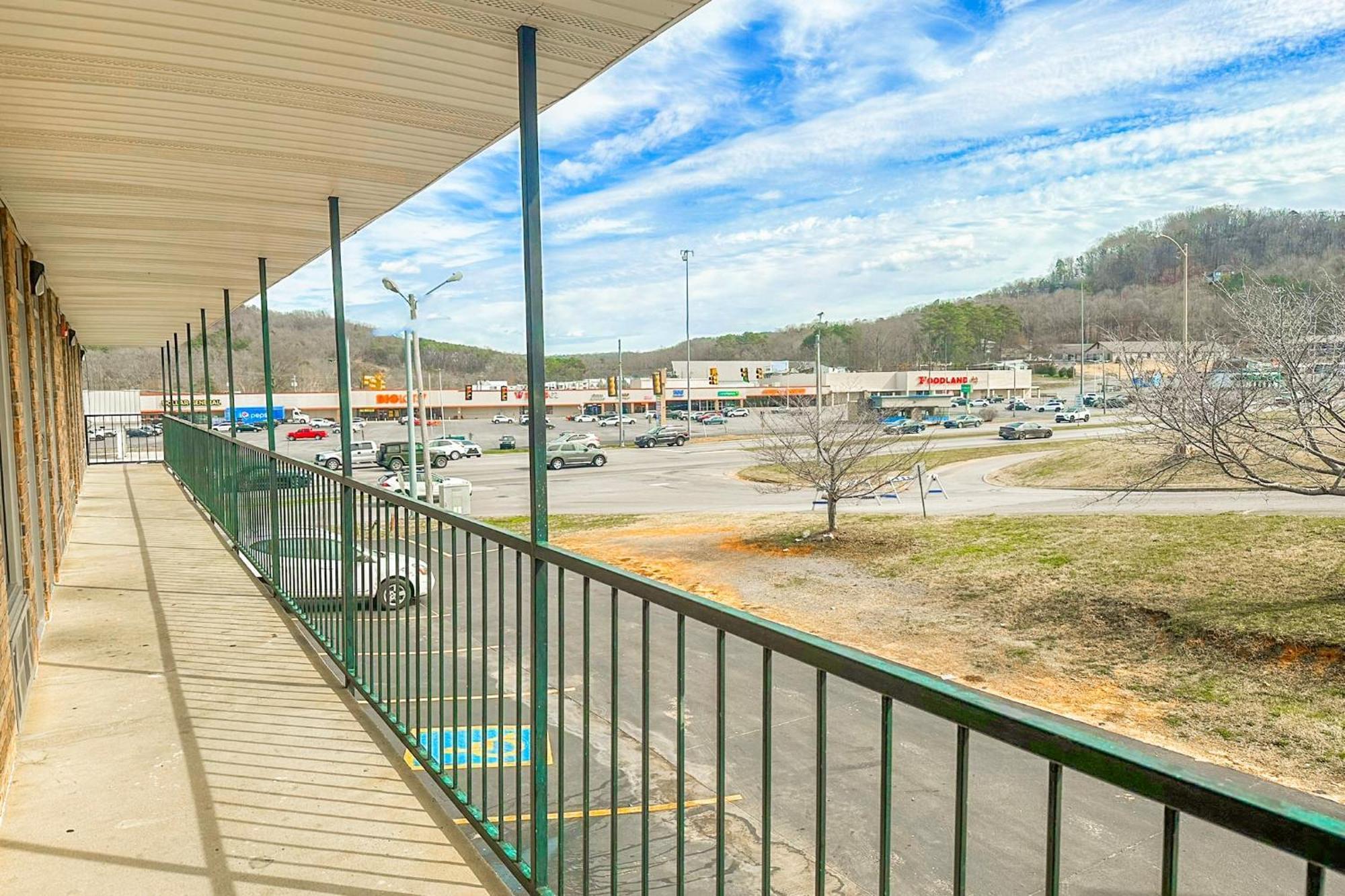 Regal Inn Guntersville By Oyo Hwy 431 Exterior photo